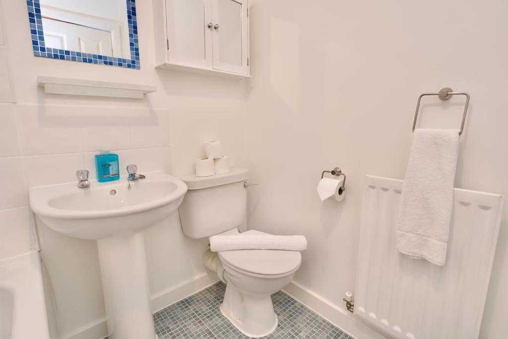 Highley'S Nest - Fully Furnished Gem, Free Private Parking, Sky Tv & Netflix Βίλα Κόβεντρι Εξωτερικό φωτογραφία