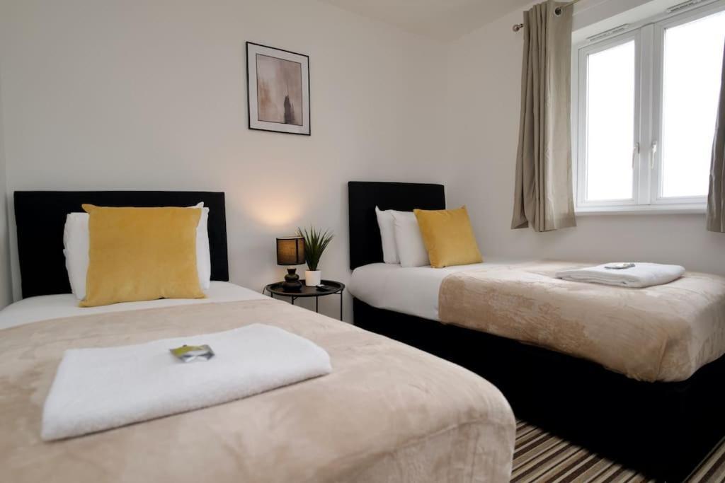 Highley'S Nest - Fully Furnished Gem, Free Private Parking, Sky Tv & Netflix Βίλα Κόβεντρι Εξωτερικό φωτογραφία